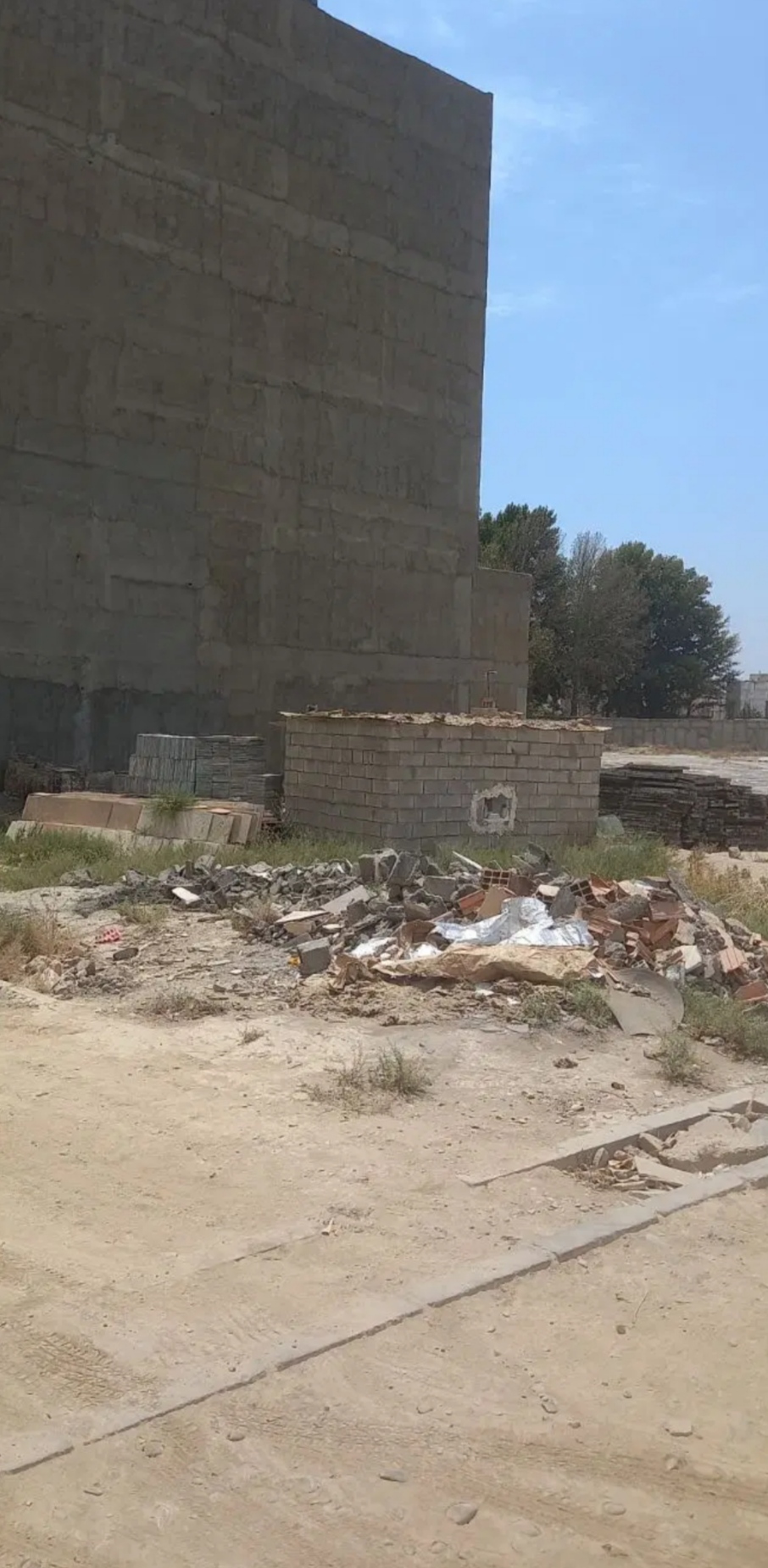 زمین مسکونی ۲۰۰متری در اندیشه.