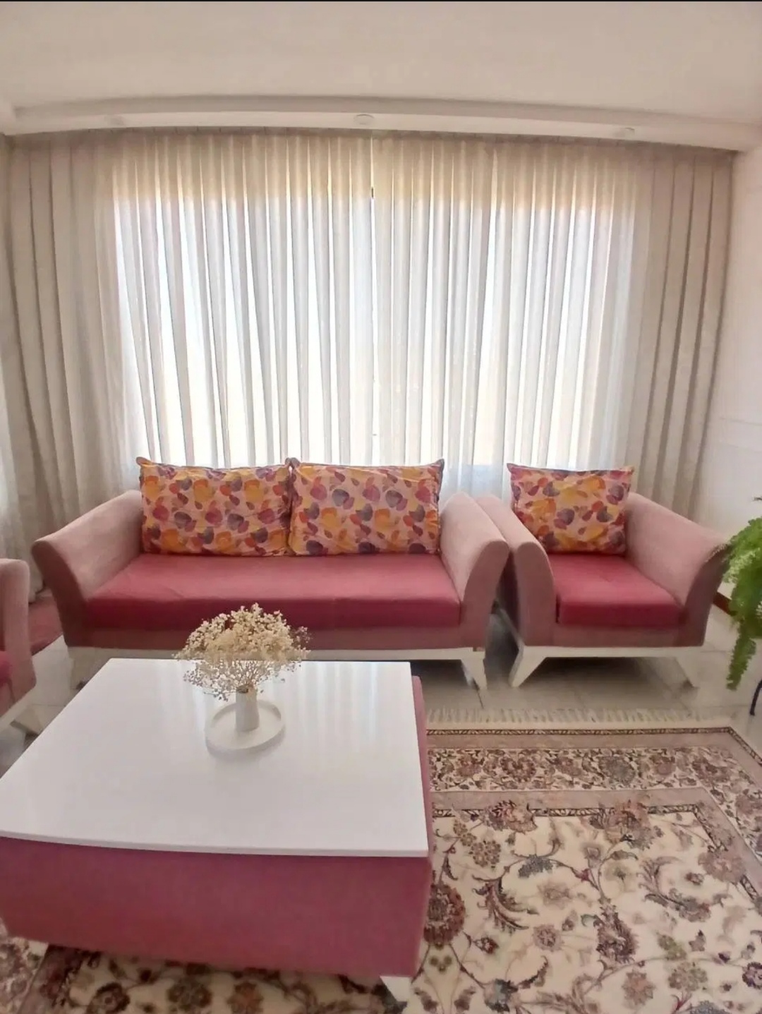 مبل ۷ نفره