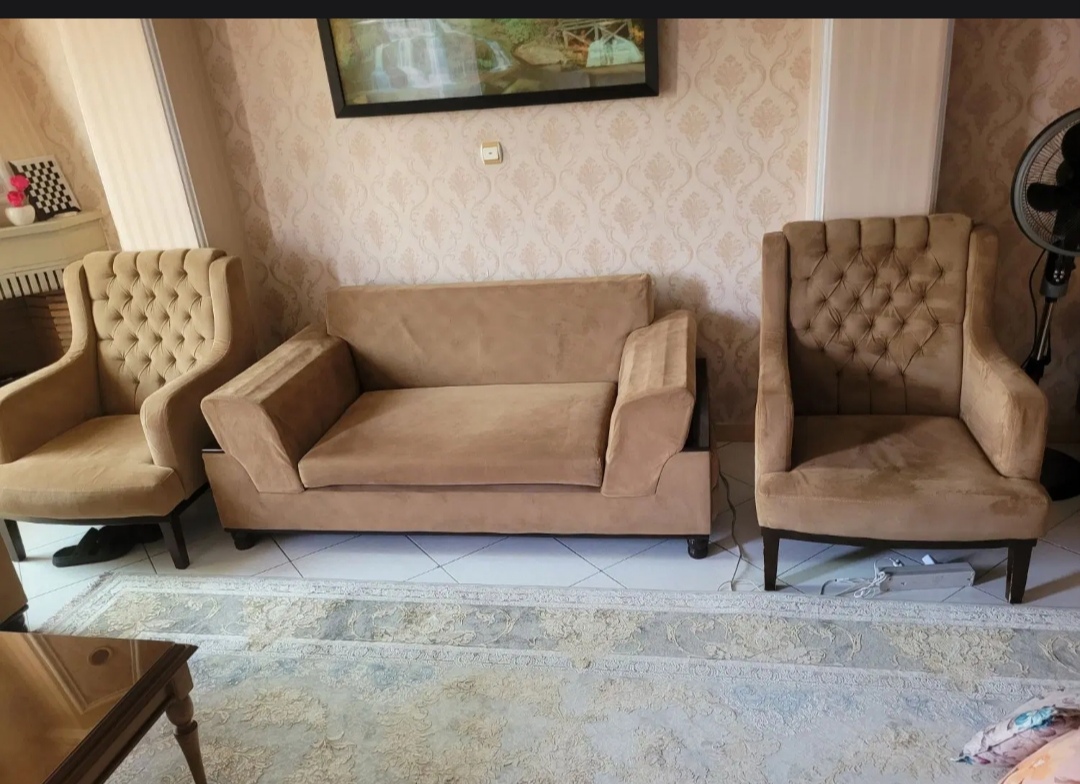 مبل ۷ نفره کاملا سالم
