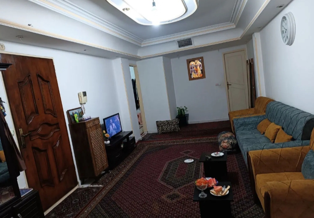 ۵۵ متری مارلیک سند دار حیاط دار