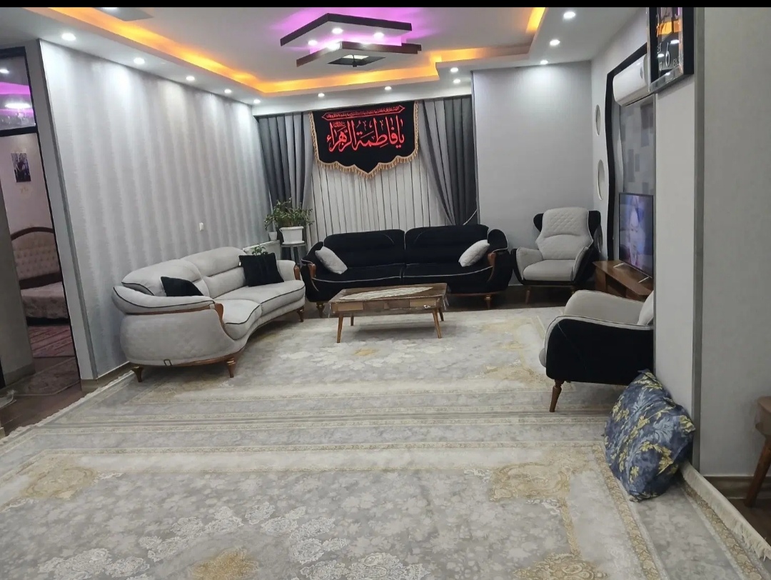 فروش یک واحد آپارتمان ۹۳ متری