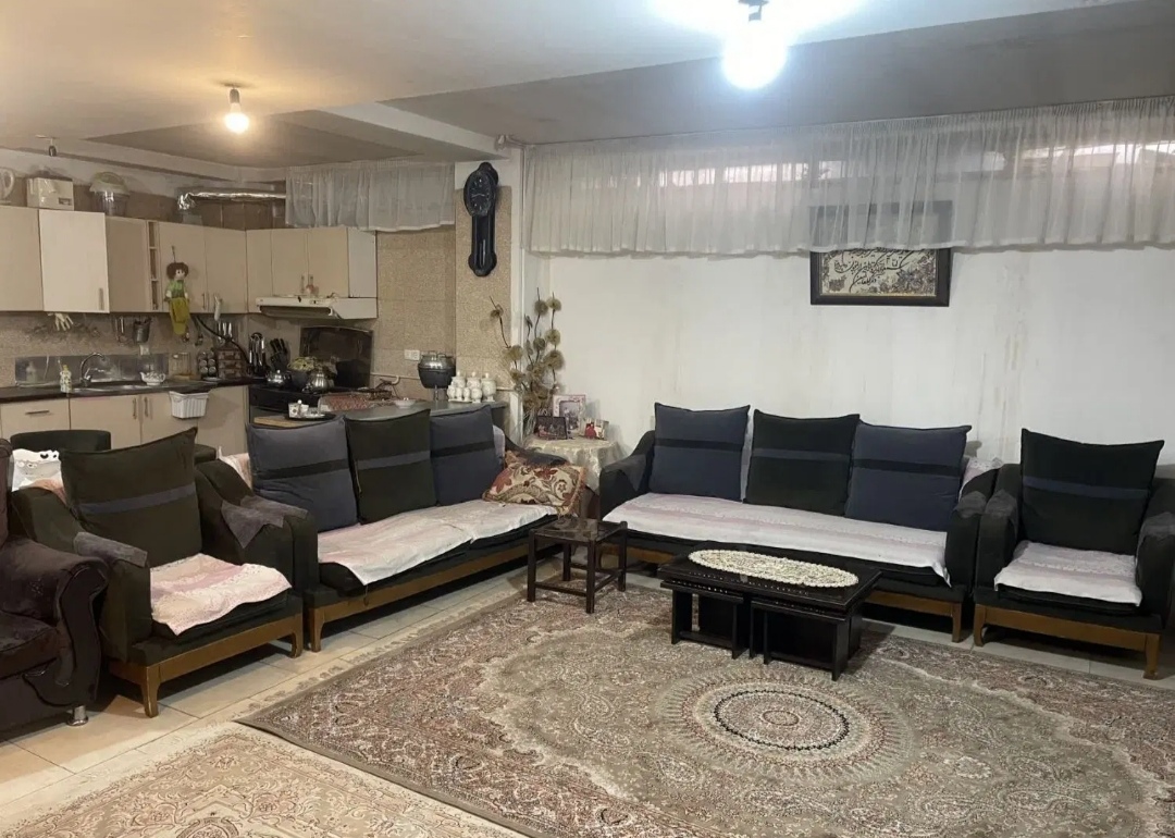 واحد ۱۲۰ متر زیر زمین نورگیر