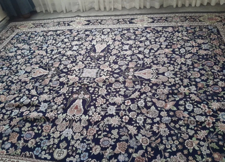 رو فرشی ۱۲ متری