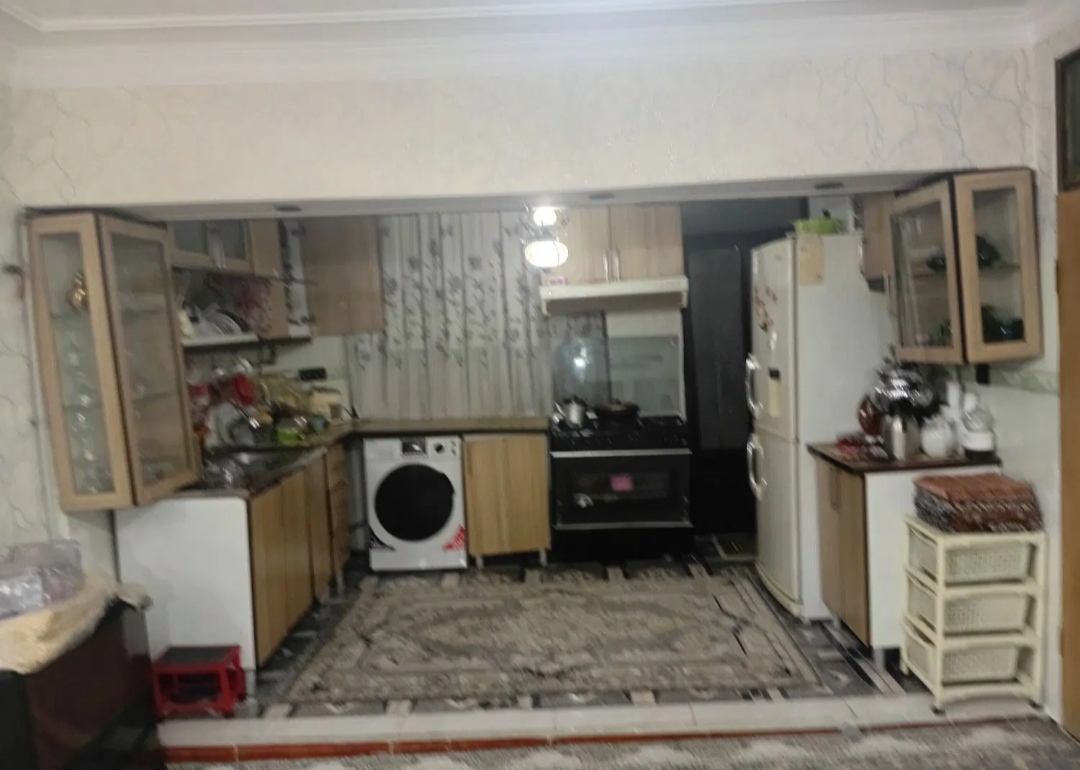 آپارتمان ۹۰متری تک واحدی