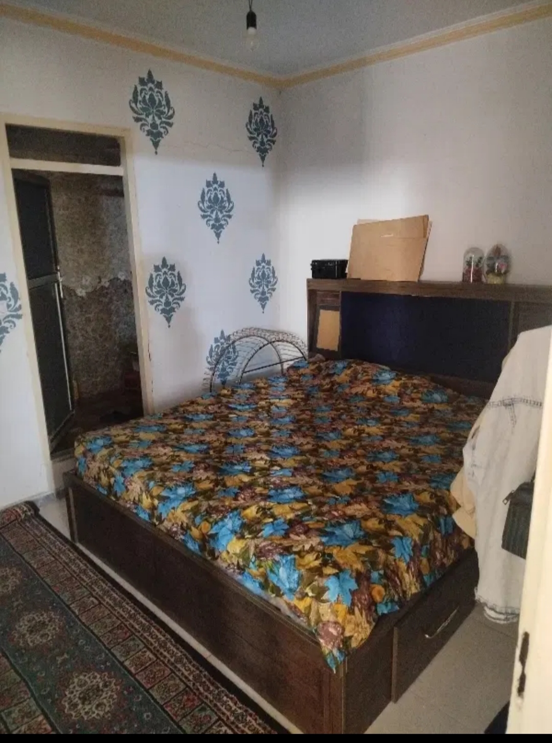 ۹۰ متری آپارتمان اطلس شرقی
