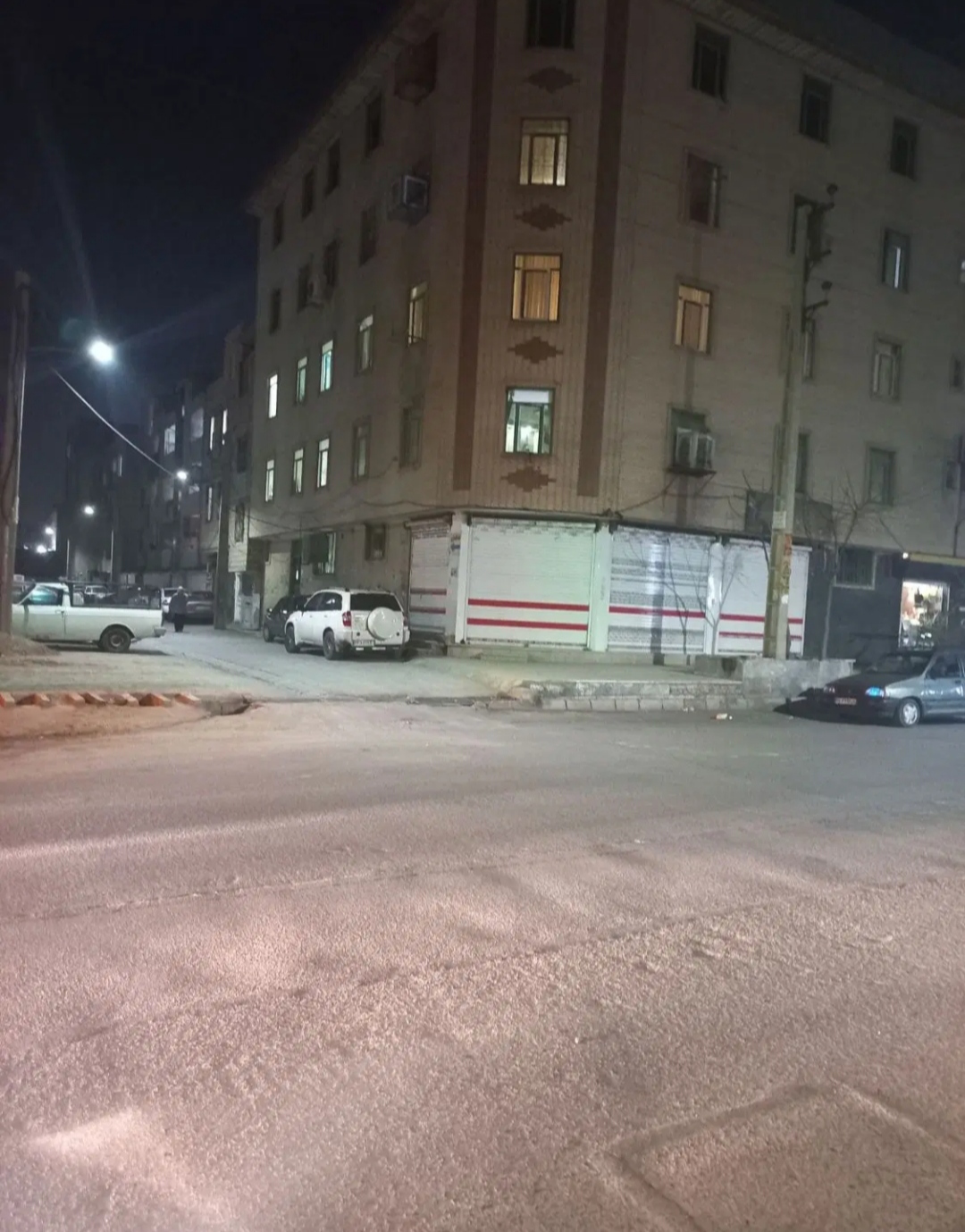 خانه ۶۵ متری طبقه اول روی همکف