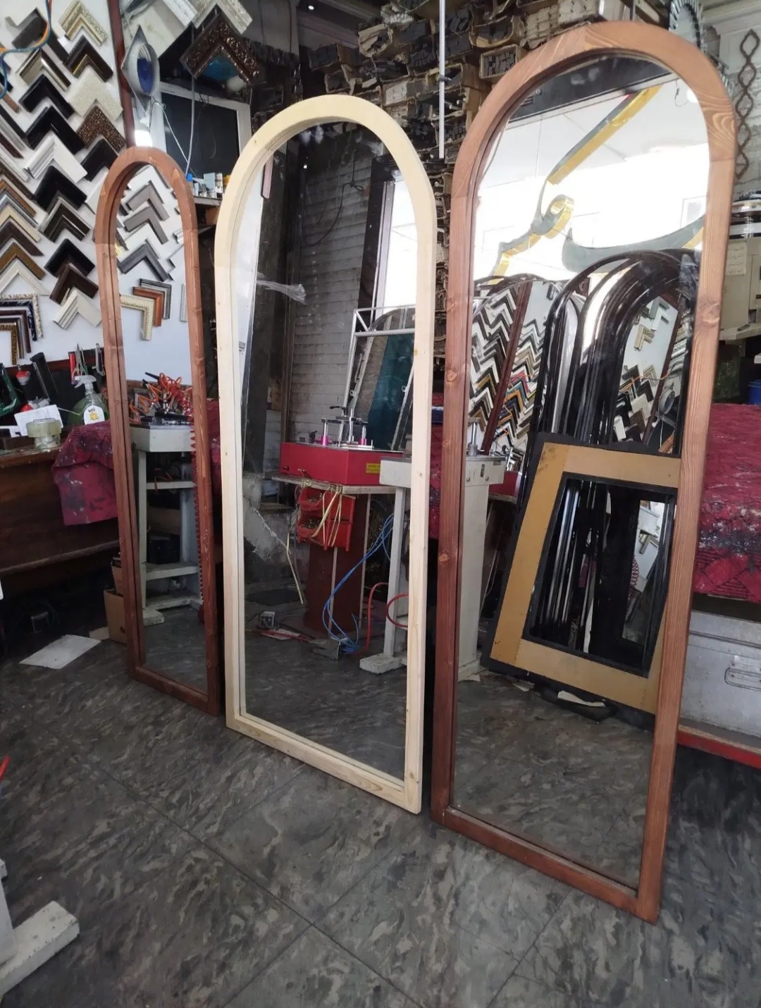 آیینه قدی چوبی