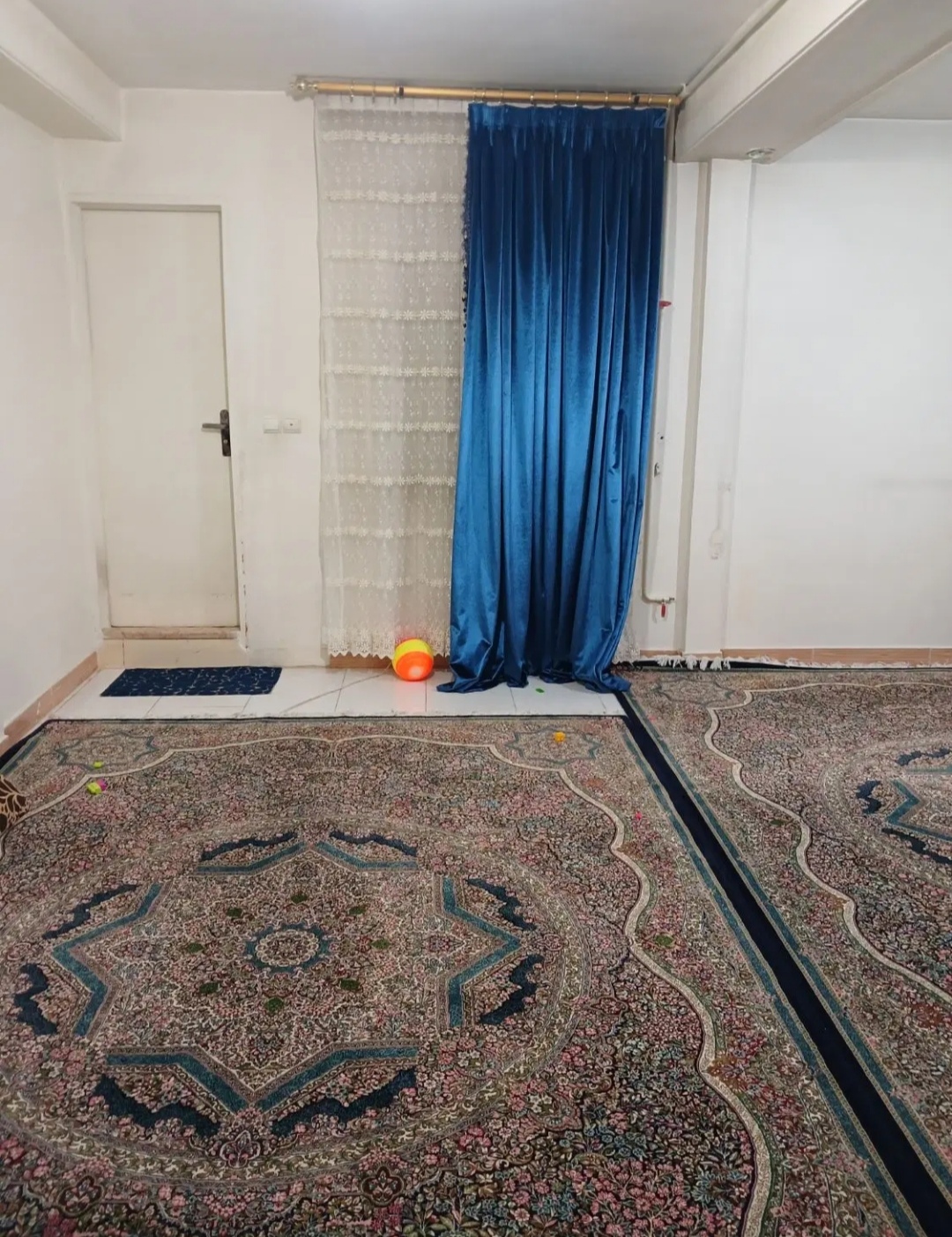 پرده و سینی