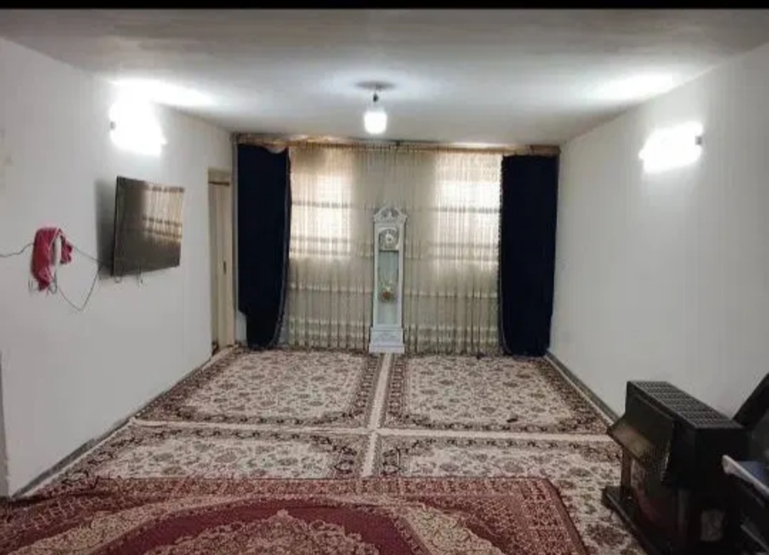 آپارتمان تک واحدی