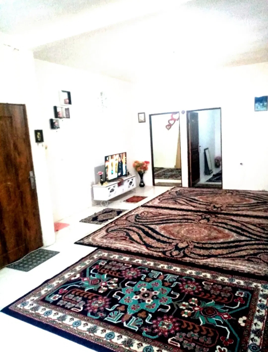 کد(۵۹۷)دوخواب طبقه سوم زیر قیمت (املاک داتیس1 )