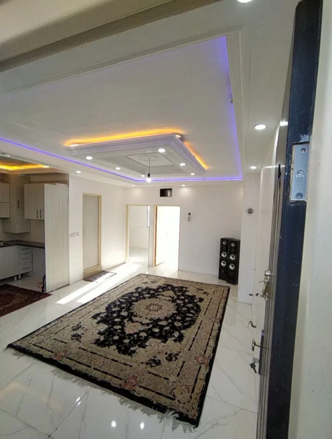 خانه آپارتمان ۹۰ متری دو خواب