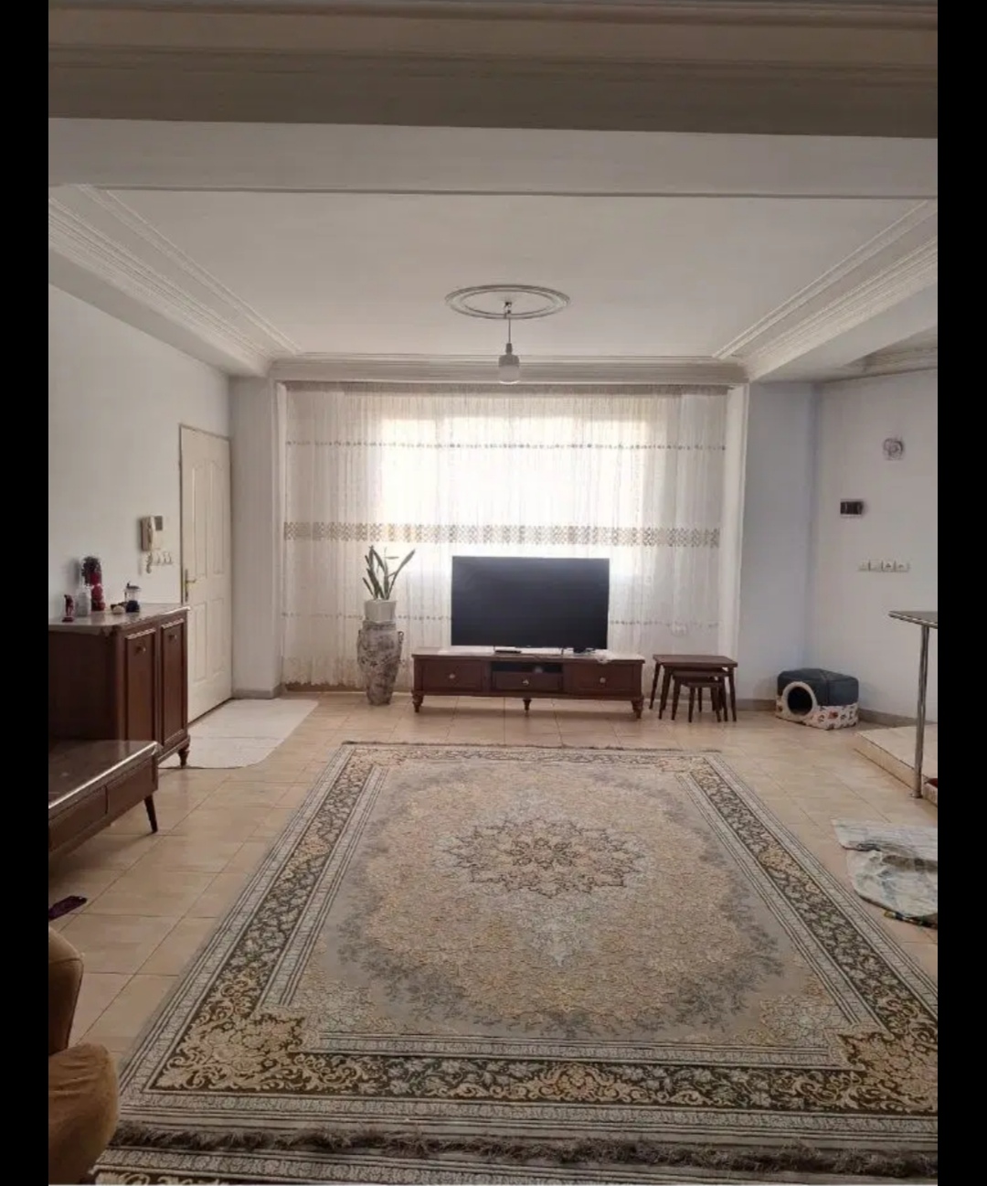 فروش یک آپارتمان در هشتگرد قدیم