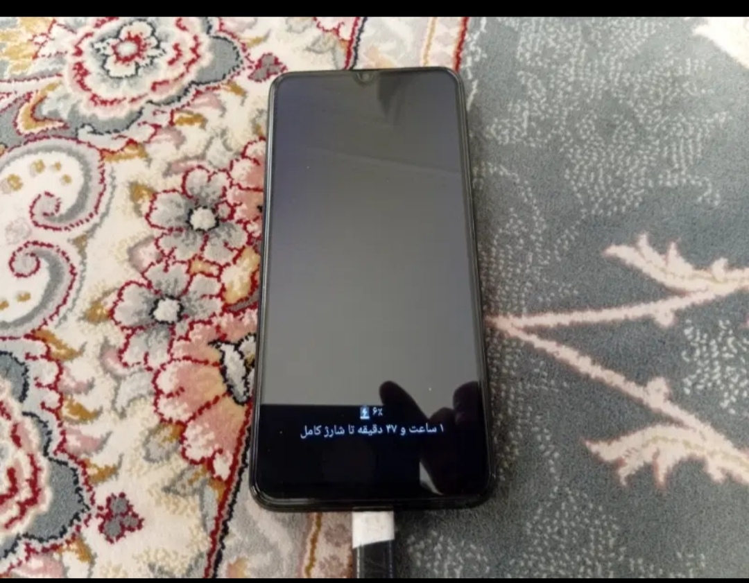 گوشی سامسونگ A20 .