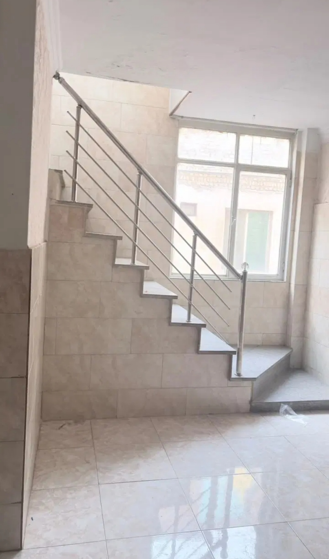 خونه دوبلکس متراژ طبقه چهل و پنج متر .