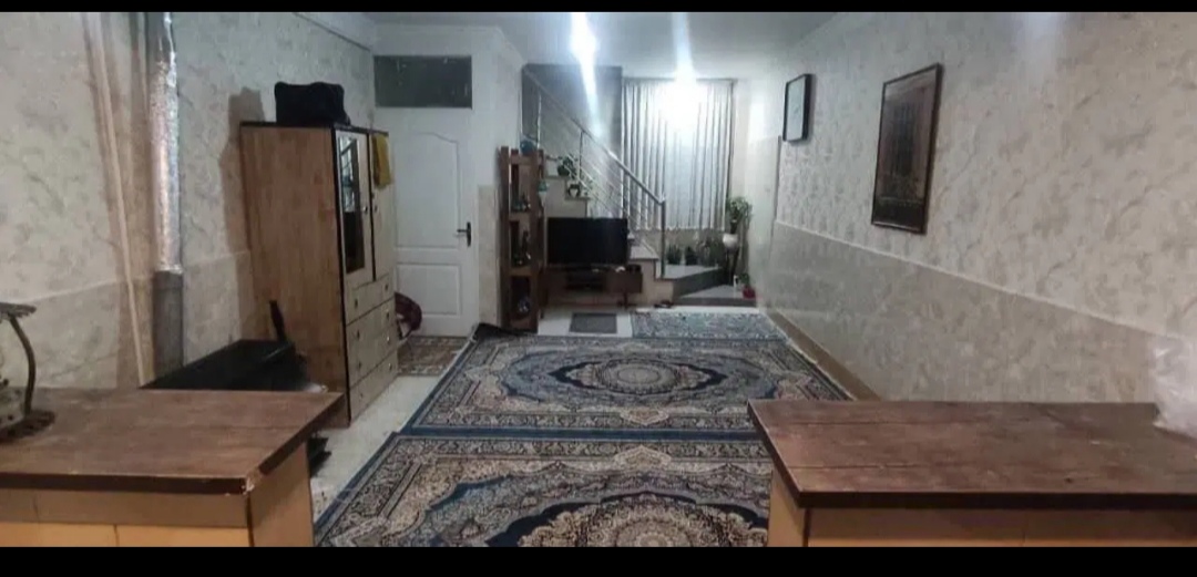 خونه دوبلکس متراژ طبقه چهل و پنج متر .