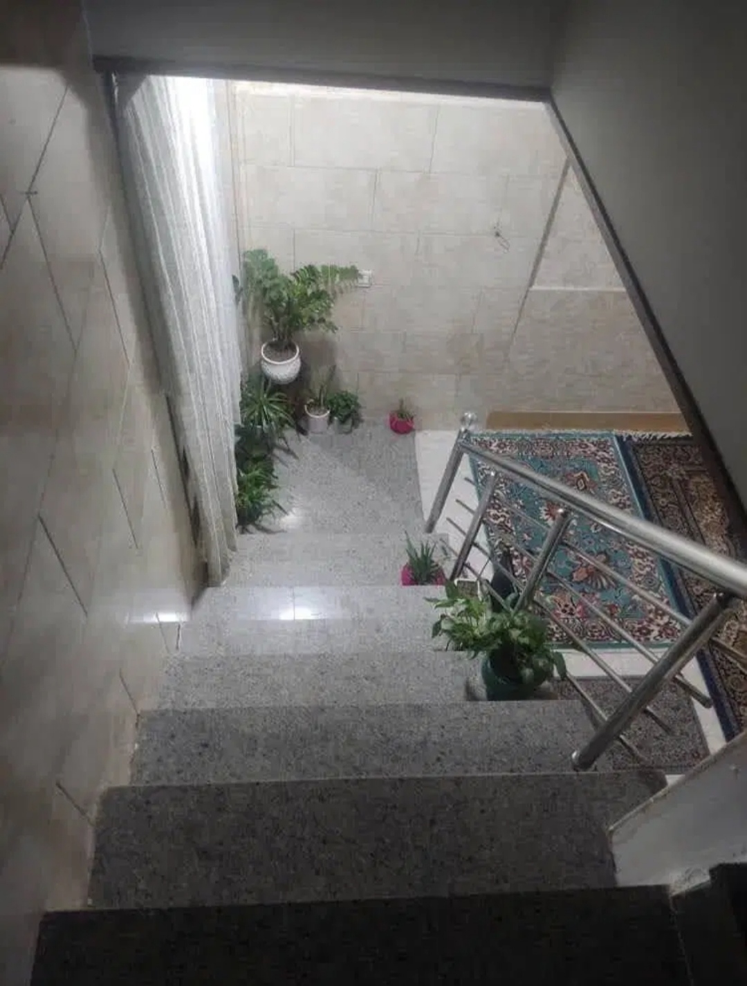خونه دوبلکس متراژ طبقه چهل و پنج متر .