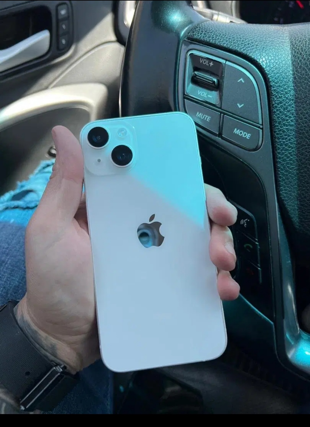 iphone 13.