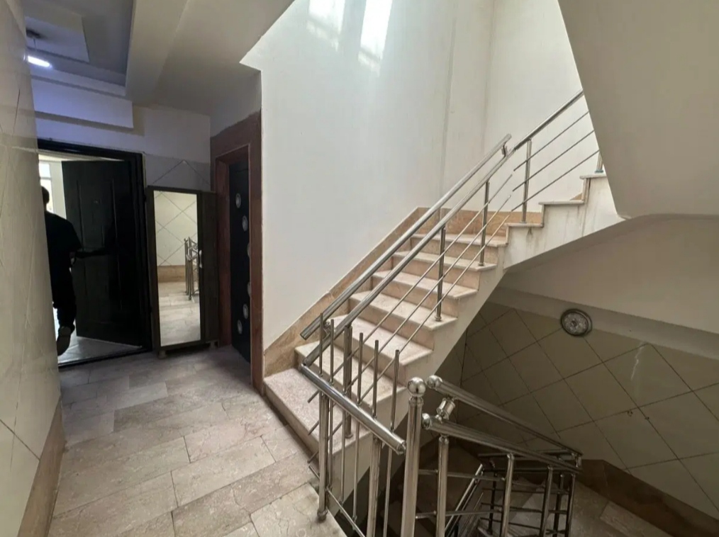 رزگان ۱۴۸متر تک واحدی .