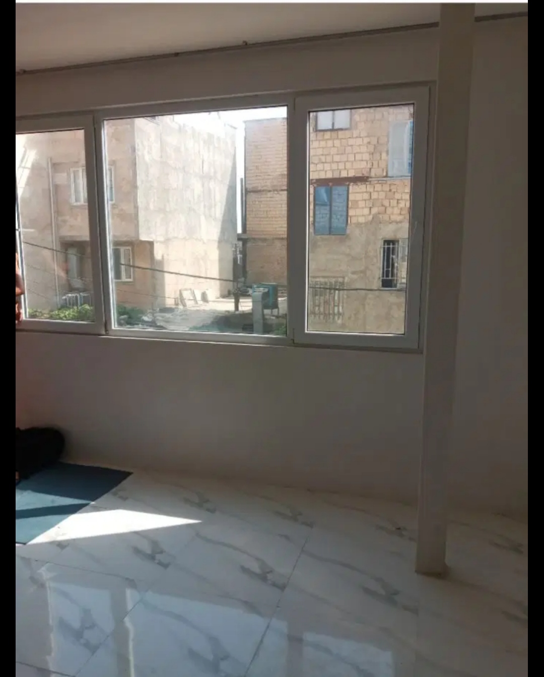 آپارتمان ۱۲۵متری راه جدا تهاتر با واحد کوچیکتر.