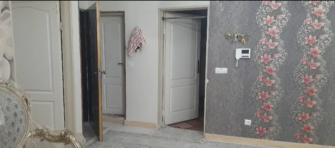 اجاره آپارتمان ۷۸متری دوخواب خ قدوسی.
