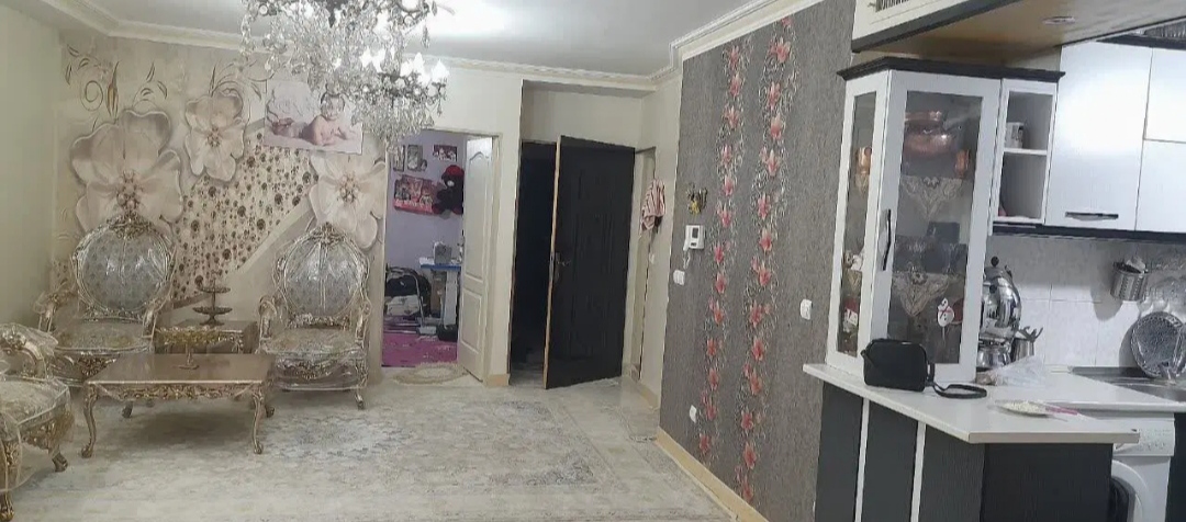اجاره آپارتمان ۷۸متری دوخواب خ قدوسی.