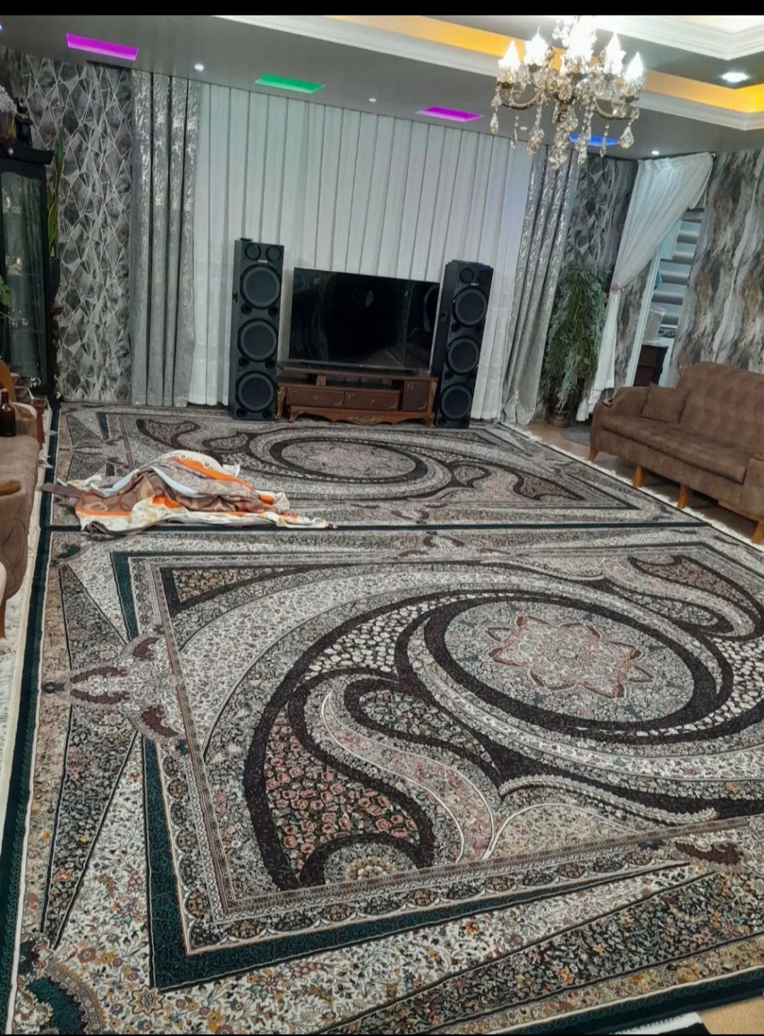 واحد ۹۰متری در شهرک وحدت.