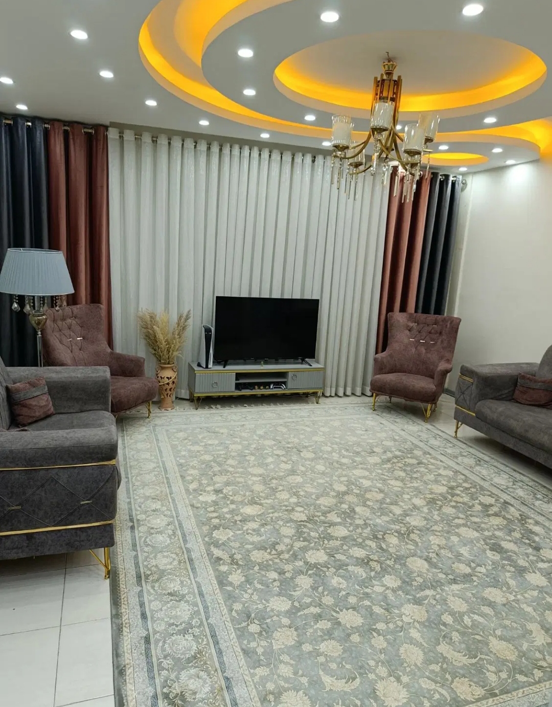 آپارتمان ۷۰متری شهرک امید صفا دشت.