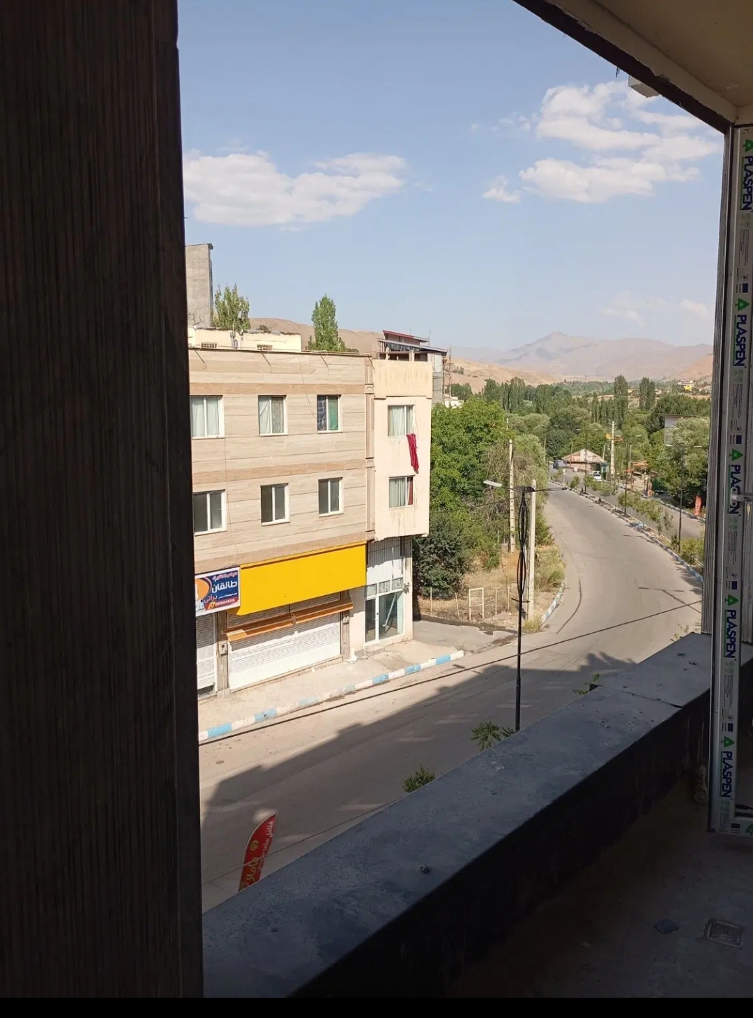 آپارتمان کلید نخورده چشم انداز رویایی شهرک طالقان.