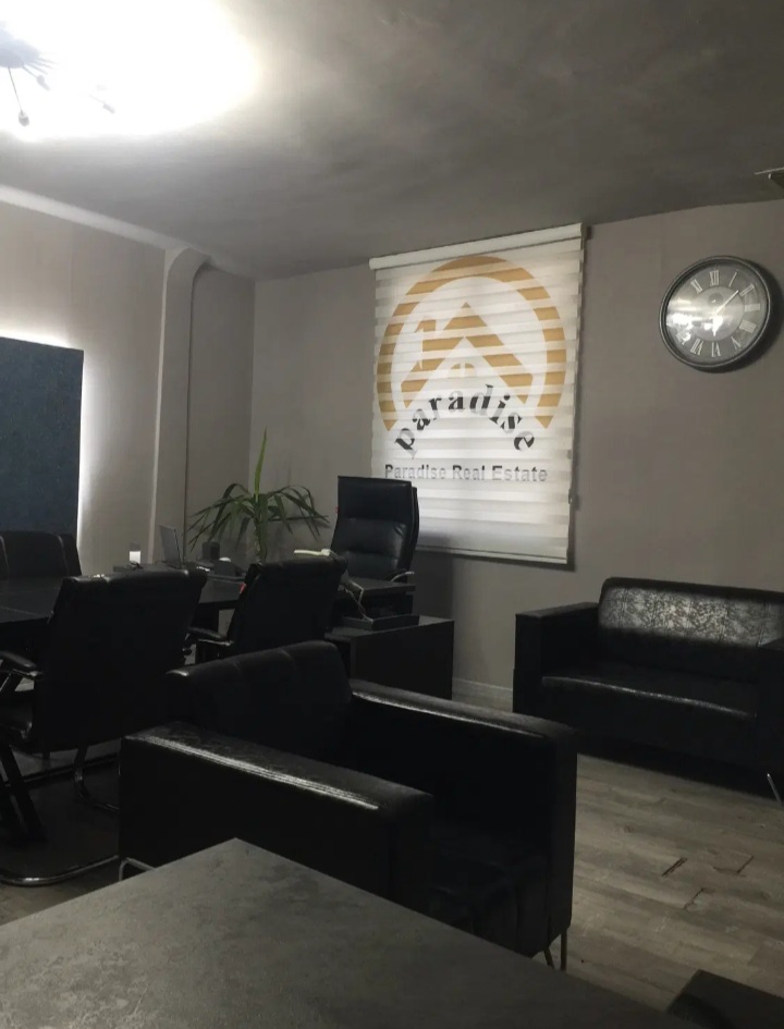 استخدام منشی مدیریت .