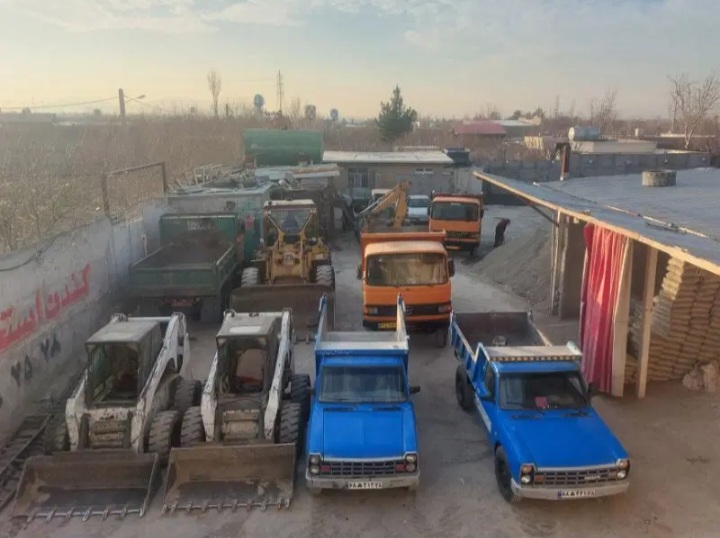استخدام راننده نیسان کمپرسی درمصالح ساختمانی .