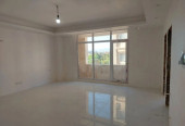 ۹۰مترغرق نور باپارکینگ و اسانسور .