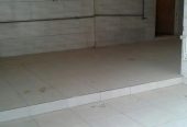 مغازه ۲ نبش ۶۰ متری دارای اتاق کارگری