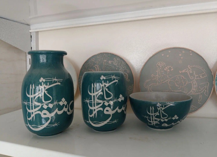 واگذاری تکنیک و وسایل تولید،لعابکاری وپخت سرامیک