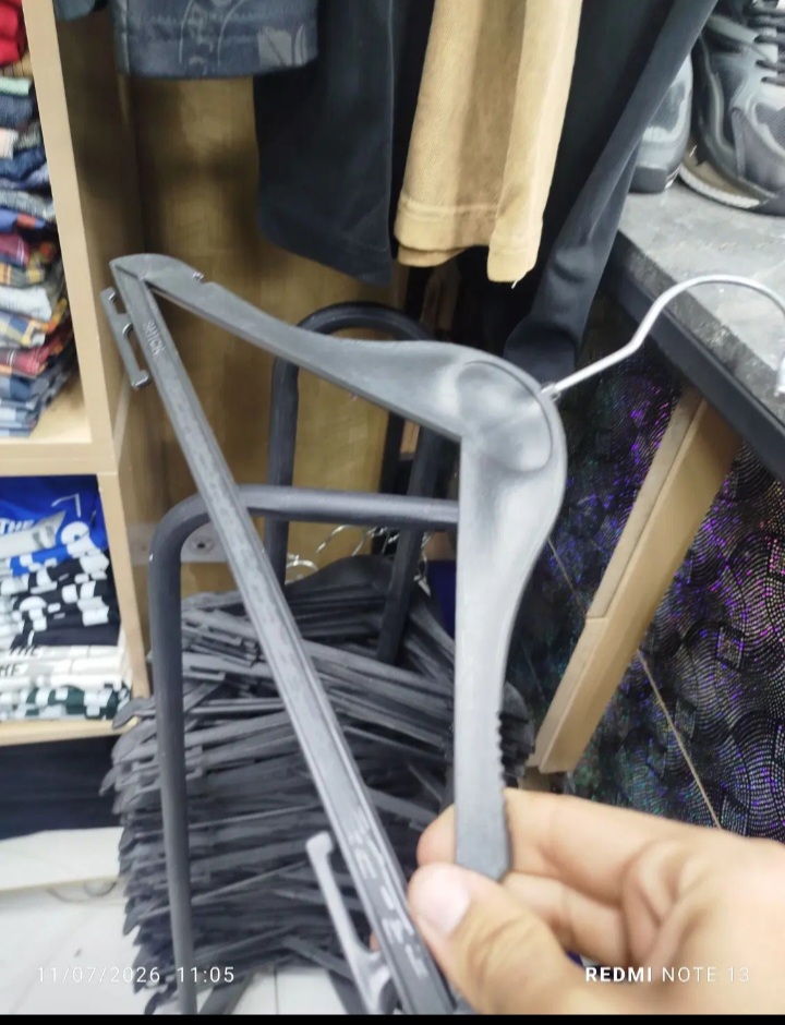 چوب لباسی بچگانه