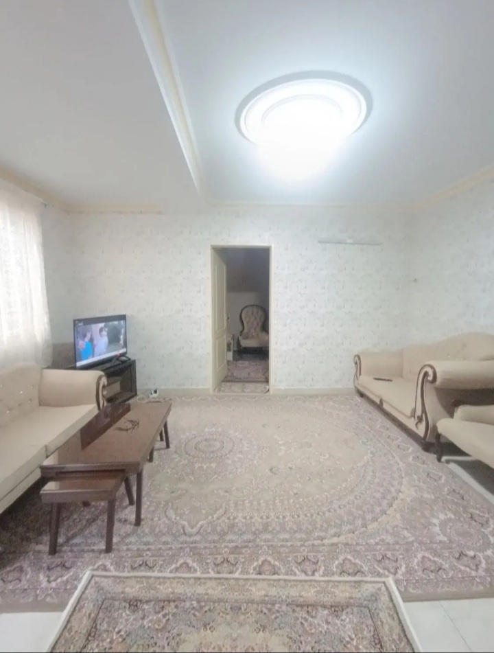 ۵۰متر سنددار در خ آذر