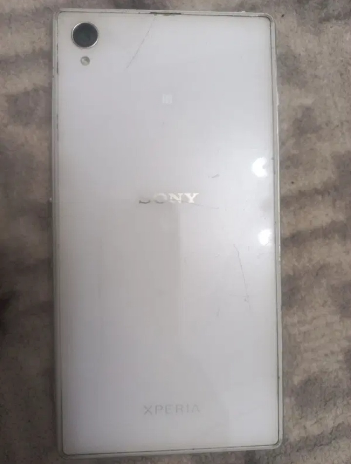 ۲ عدد گوشی و یک ارپاد