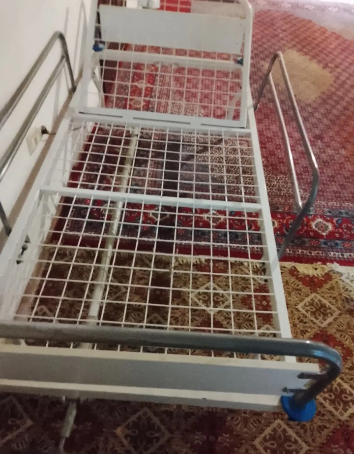 تخت تک شکن درحدنوقیمت ۸ میلیون