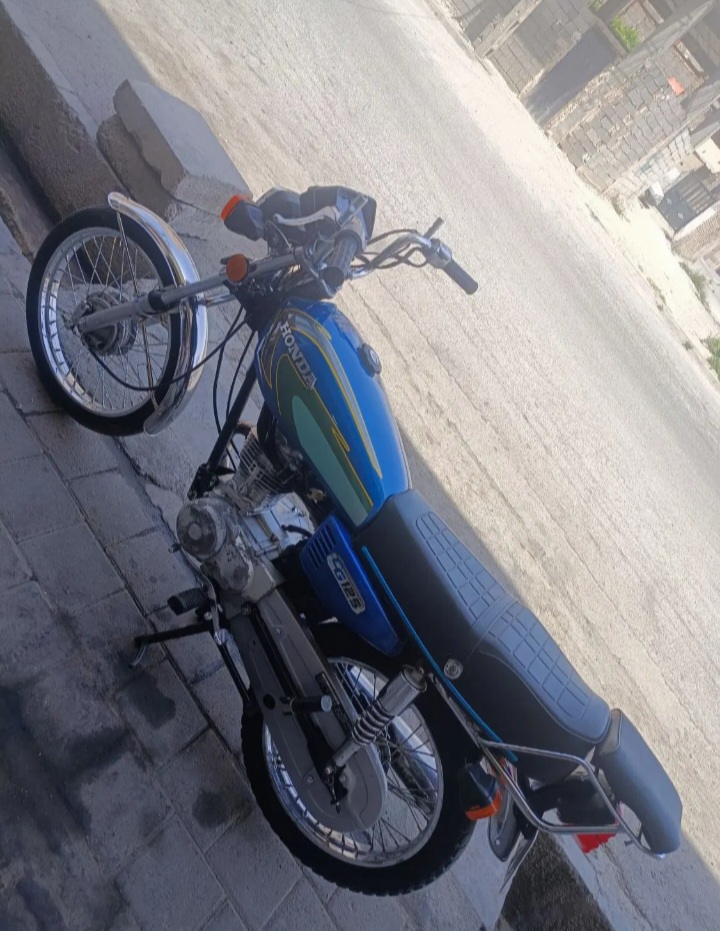 هوندا ۱۲۵ مدل ۸۸