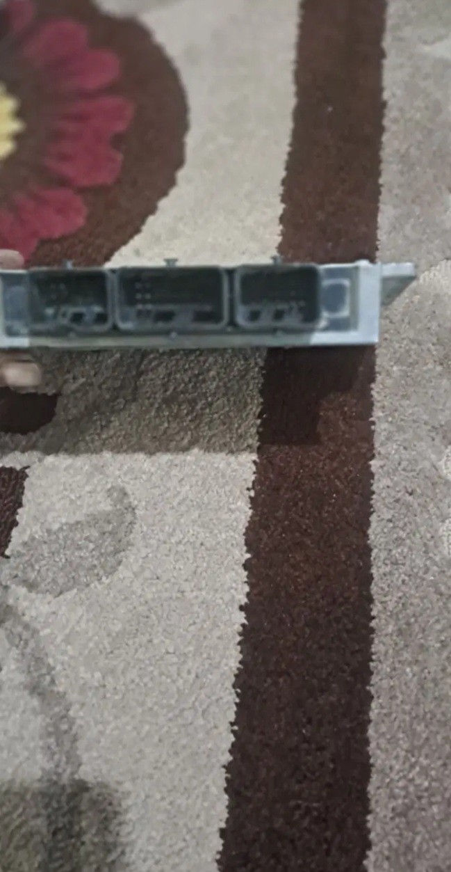 کیلومتر دوپیچ پژو با کامپیوتر سه فیش پژو