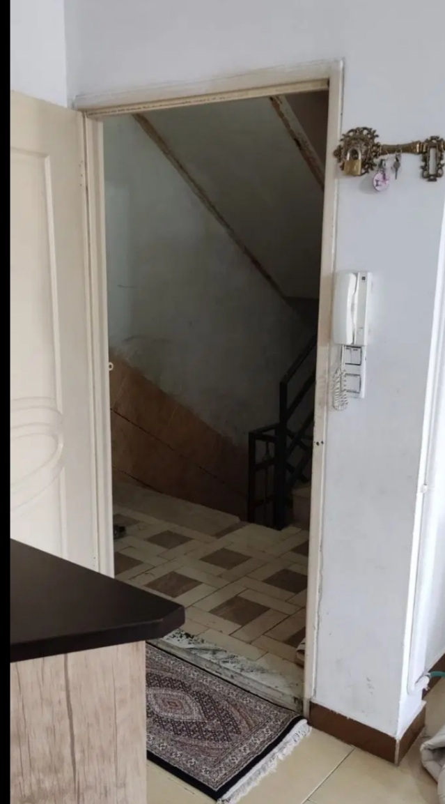 ۷۵متری درقلعه فرامرز