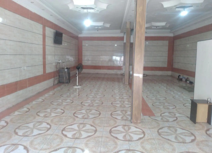مغازه به متراژ ۱۲۰ متر جهت اجاره