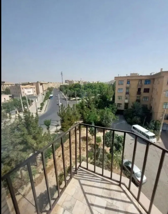۱۳۰مترسندتک برگ