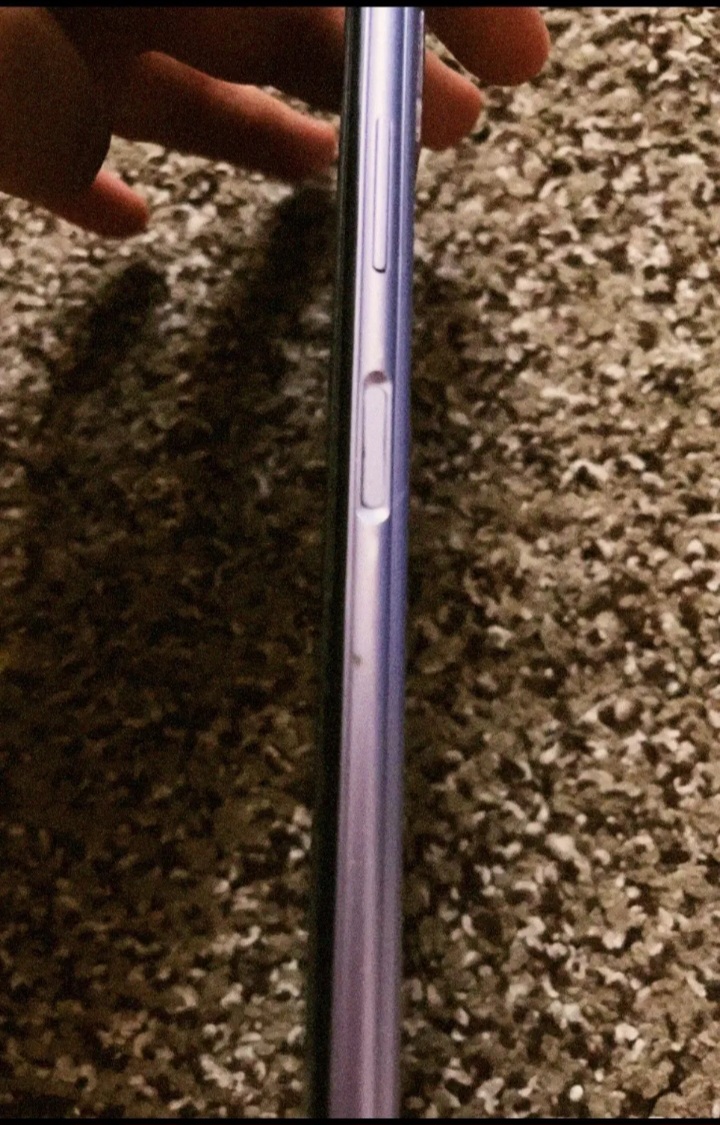 گوشی A22 .