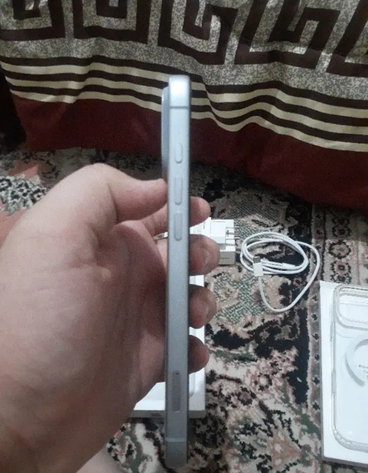 گوشی ۱۷پرومکس فول کپی .