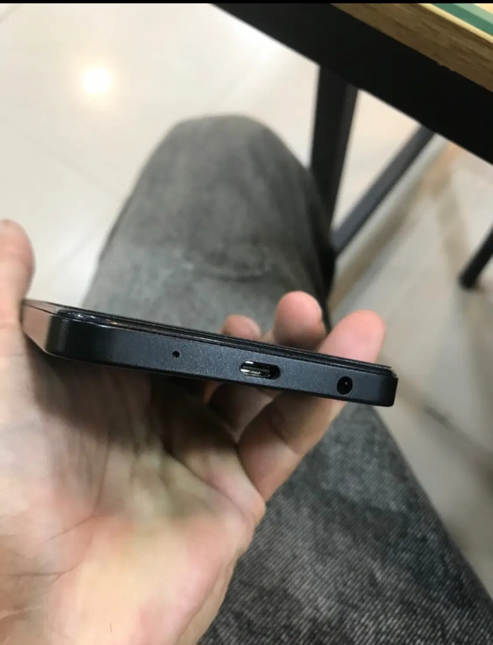 Poco c71 128 .