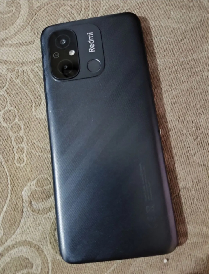 گوشی Redmi 12C رام 6 گیگابایت حافظه 128 گیگ .