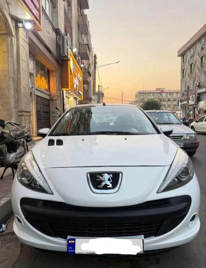 پژو۲۰۷اتومات مدل ۹۶ .