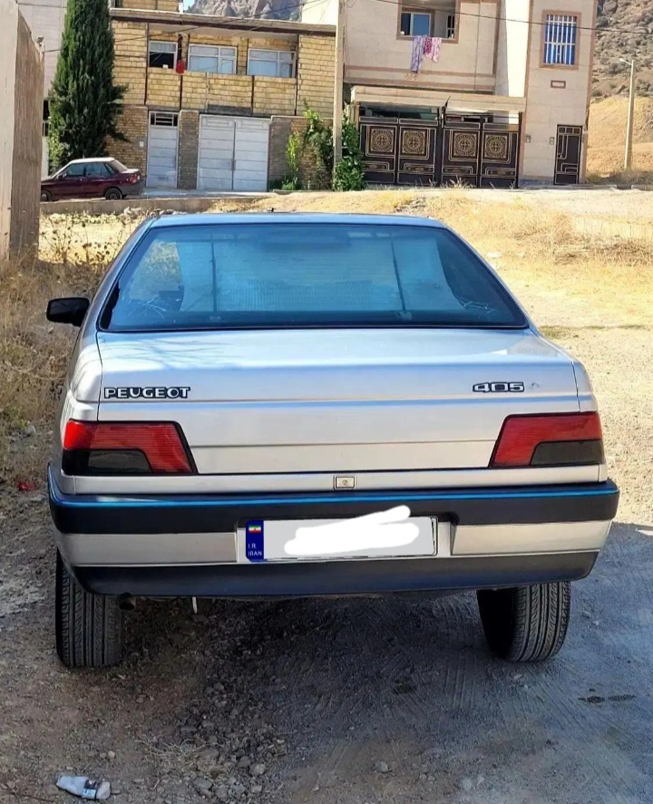 پژو۹۳ .
