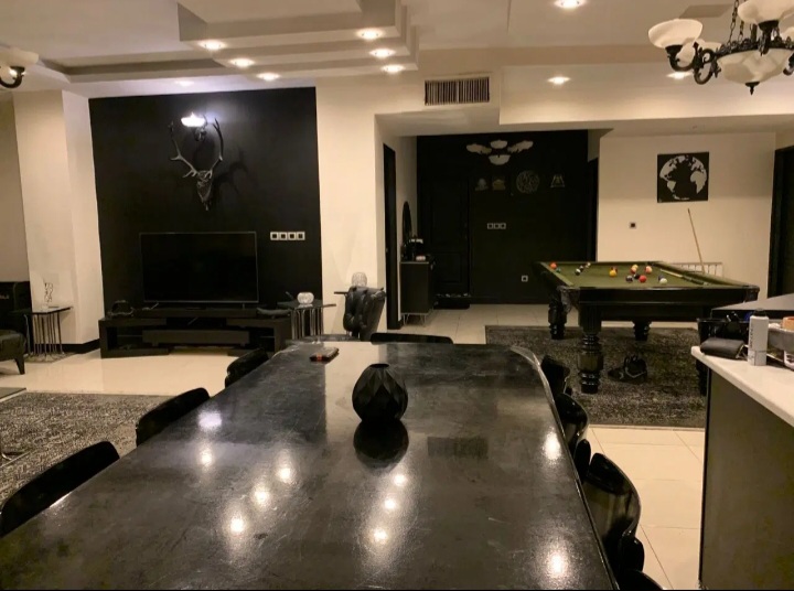 فلکه اول گوهردشت آپارتمان ۱۴۷متری .