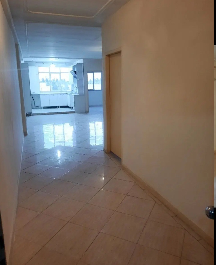 ۹۵متردوبرنورگیرفول امکانات آسانسور انباری .